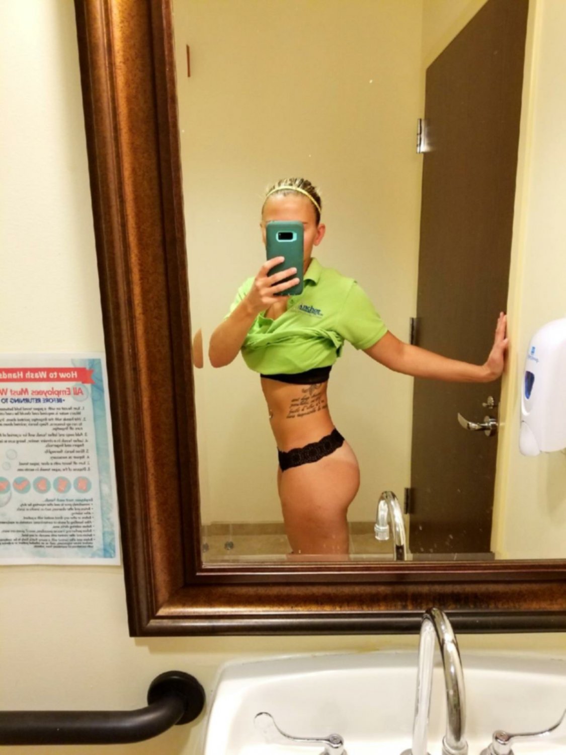 Bre Bee’s Selfie Is Just the Beginning 12