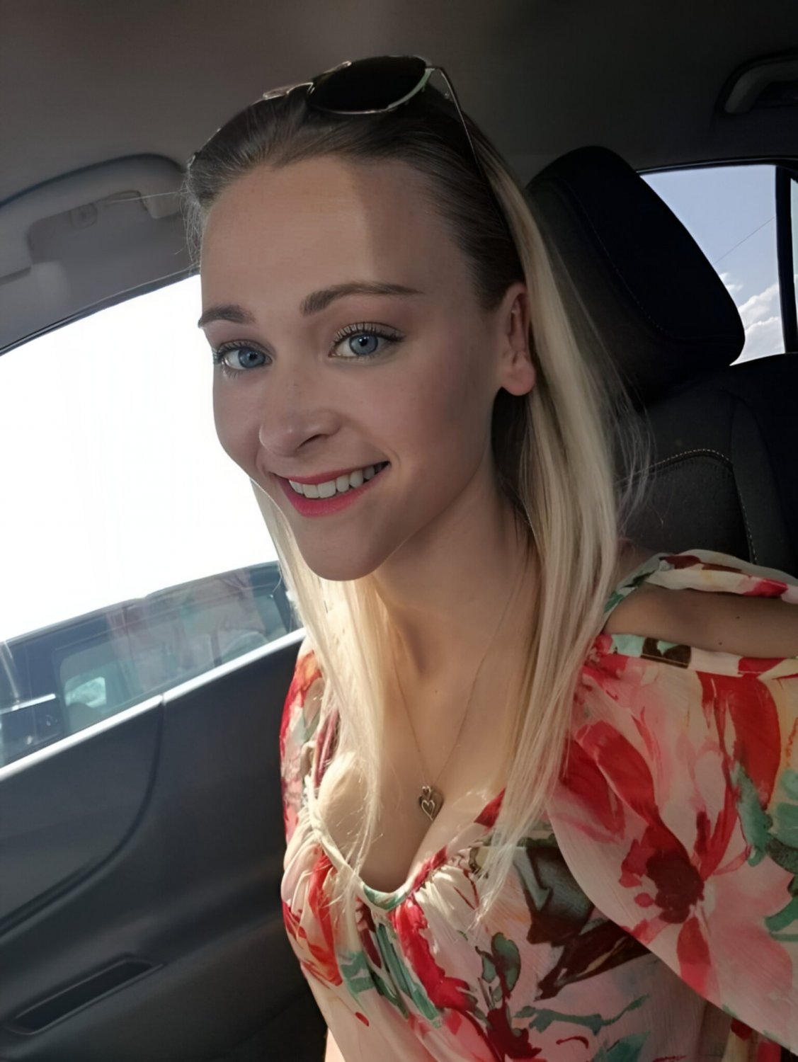 Bre Bee’s Selfie Is Just the Beginning 78