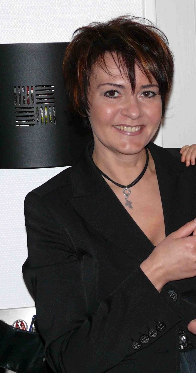 Marlies D. revela-nos a sua rata velha 19