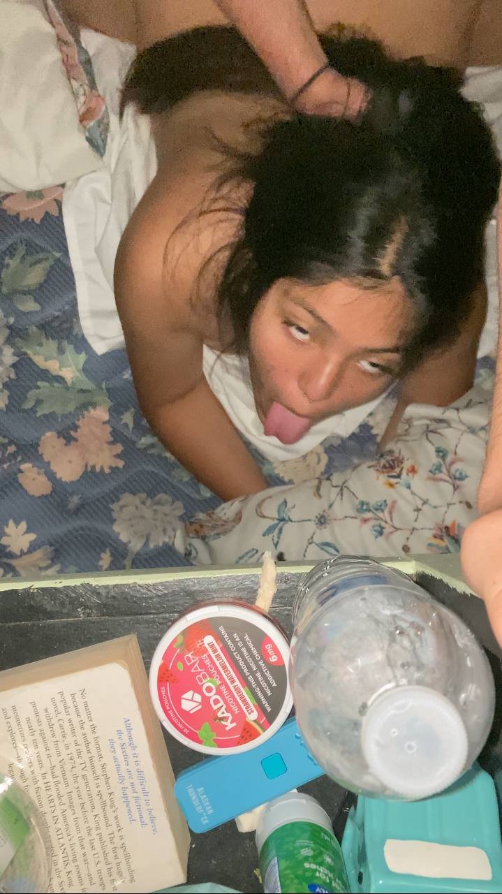 Gabby mini nastoletnia latawica zerżnięta 8