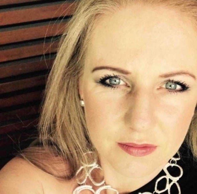 Melissa A. ist 46 Jahre alt und kommt aus Sydney, Australien. 6