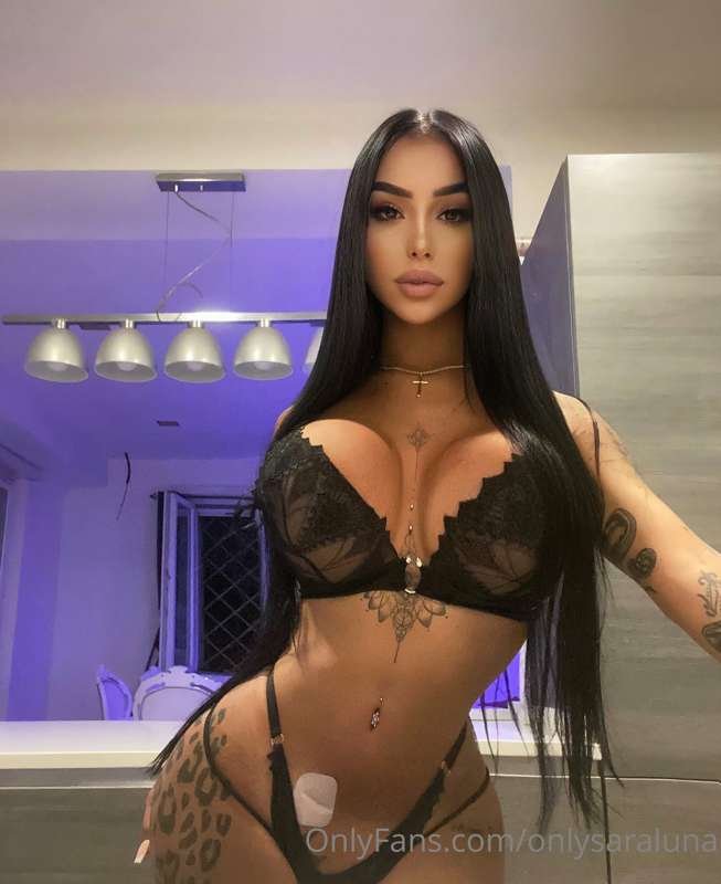 Tattooed TS’ Big Tits Shine in Lingerie Fuck 22