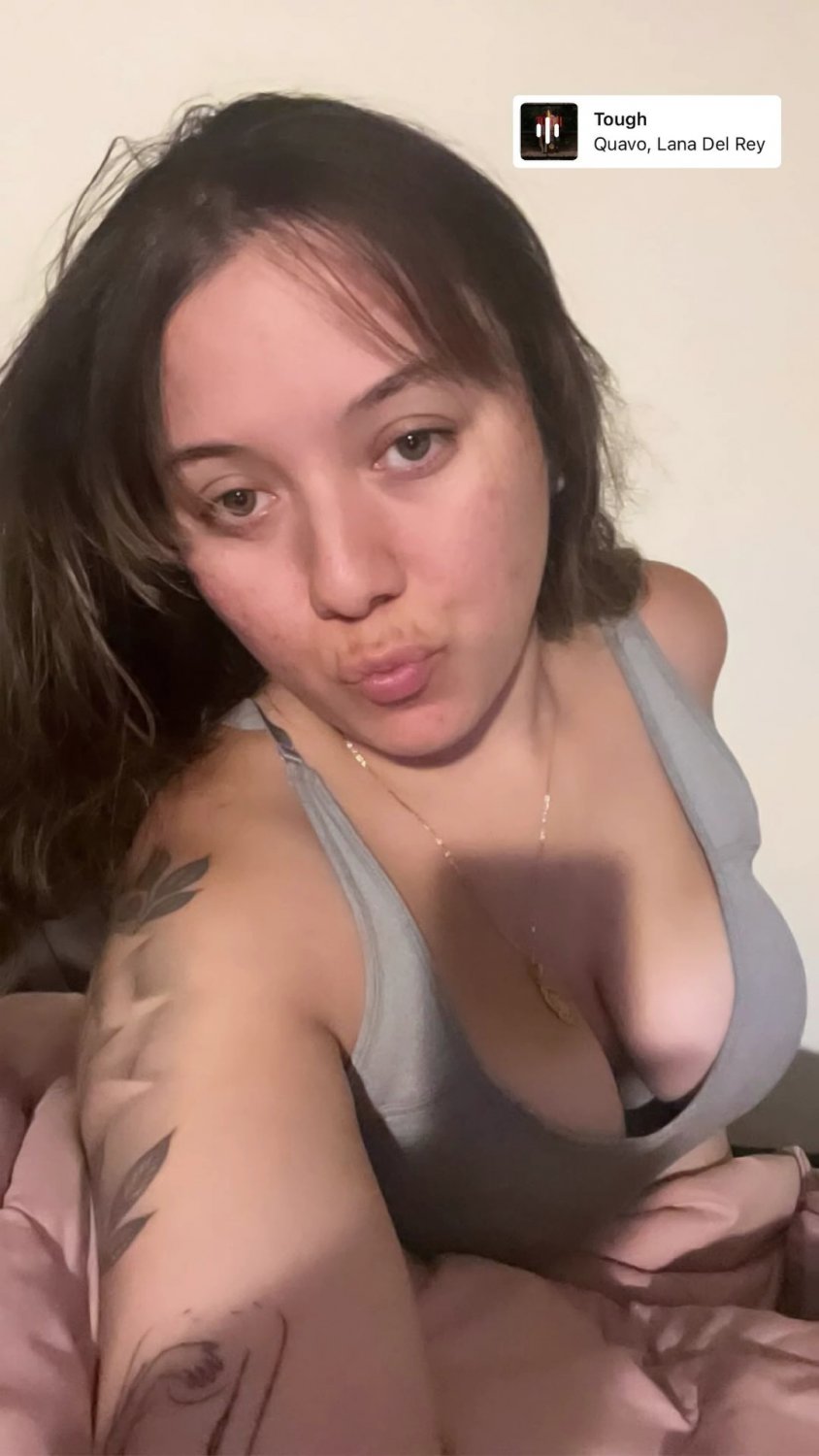 Sperma a questa brutta tettona grassa Giselle 5