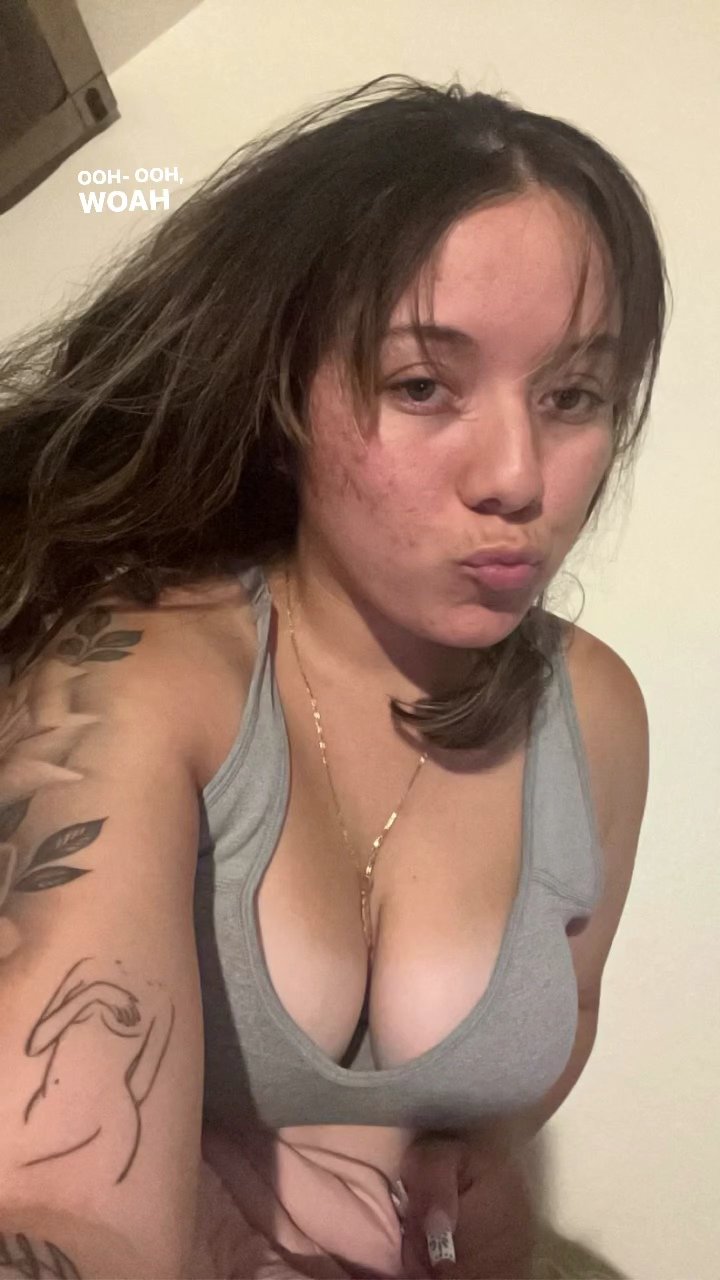 Sperma a questa brutta tettona grassa Giselle 9
