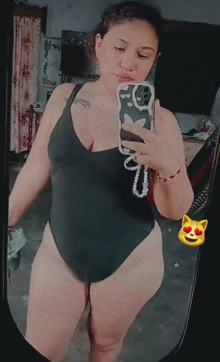 Arely Contreras del Salvador 8