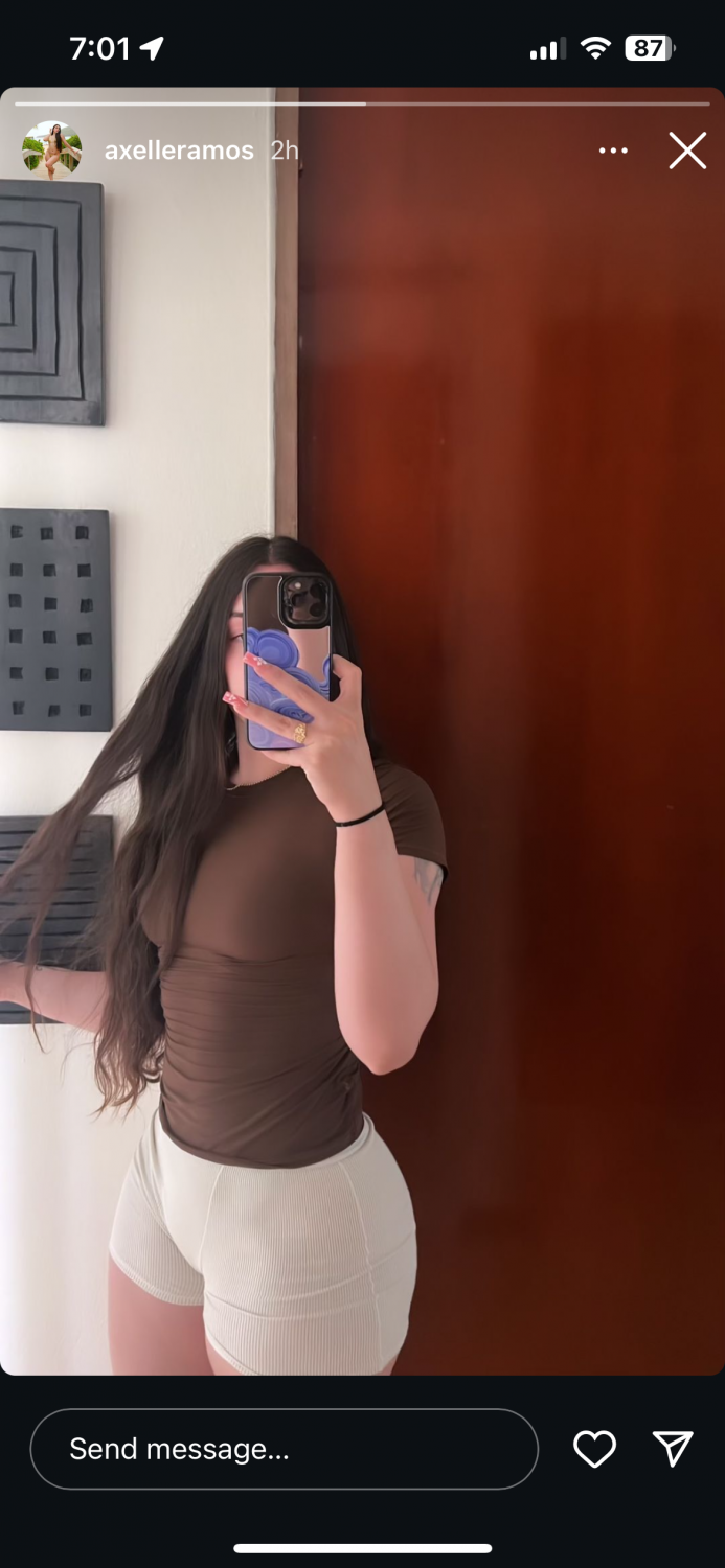 axellevanessa-nurse hoe. dm si vous l'avez 16
