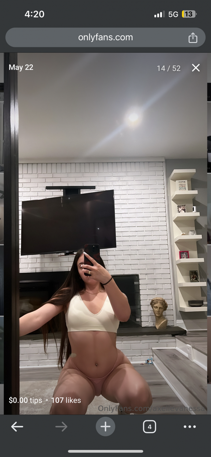 axellevanessa-nurse hoe. dm si vous l'avez 22