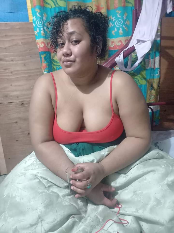 Fijian BBW’s Curves in Sizzling Fiji Fuck Action 3