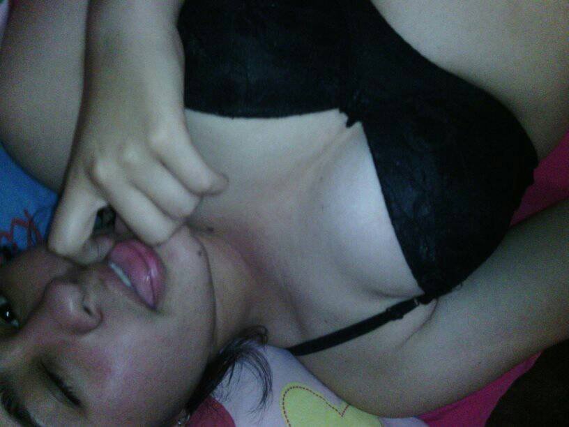vinte e um anos branca latina venezuelana pelada nua cona rosa mamas grandes rabo grande cara de pau 18