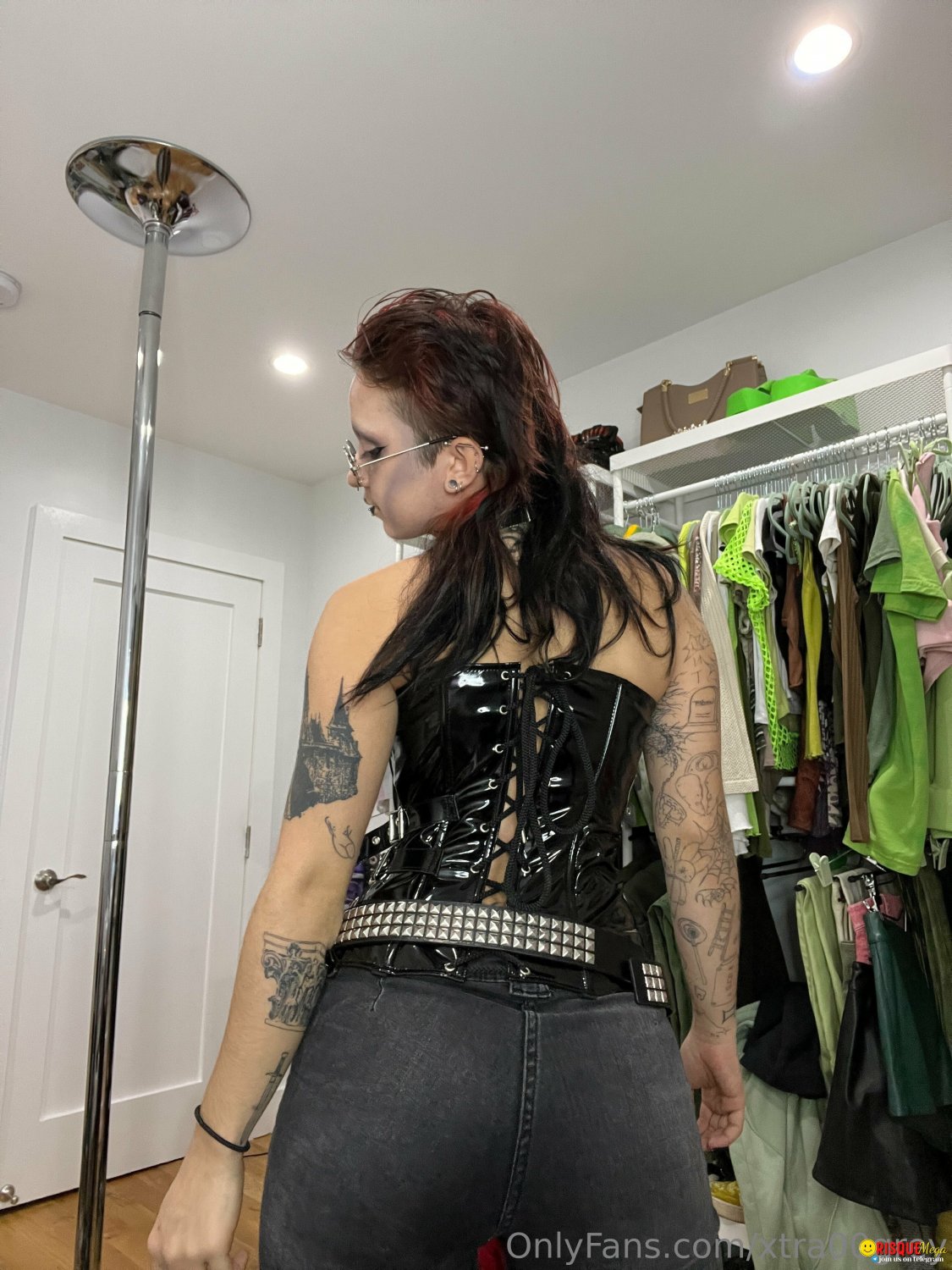 Tattooed Goth Girl Fucks in Hard Action 4
