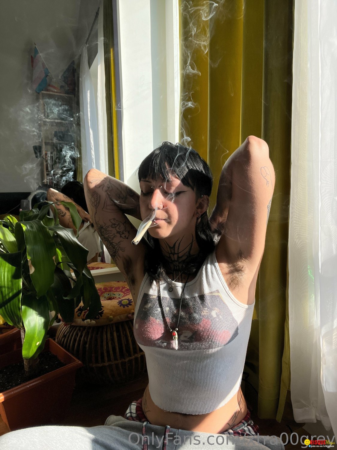 Tattooed Goth Girl Fucks in Hard Action 7