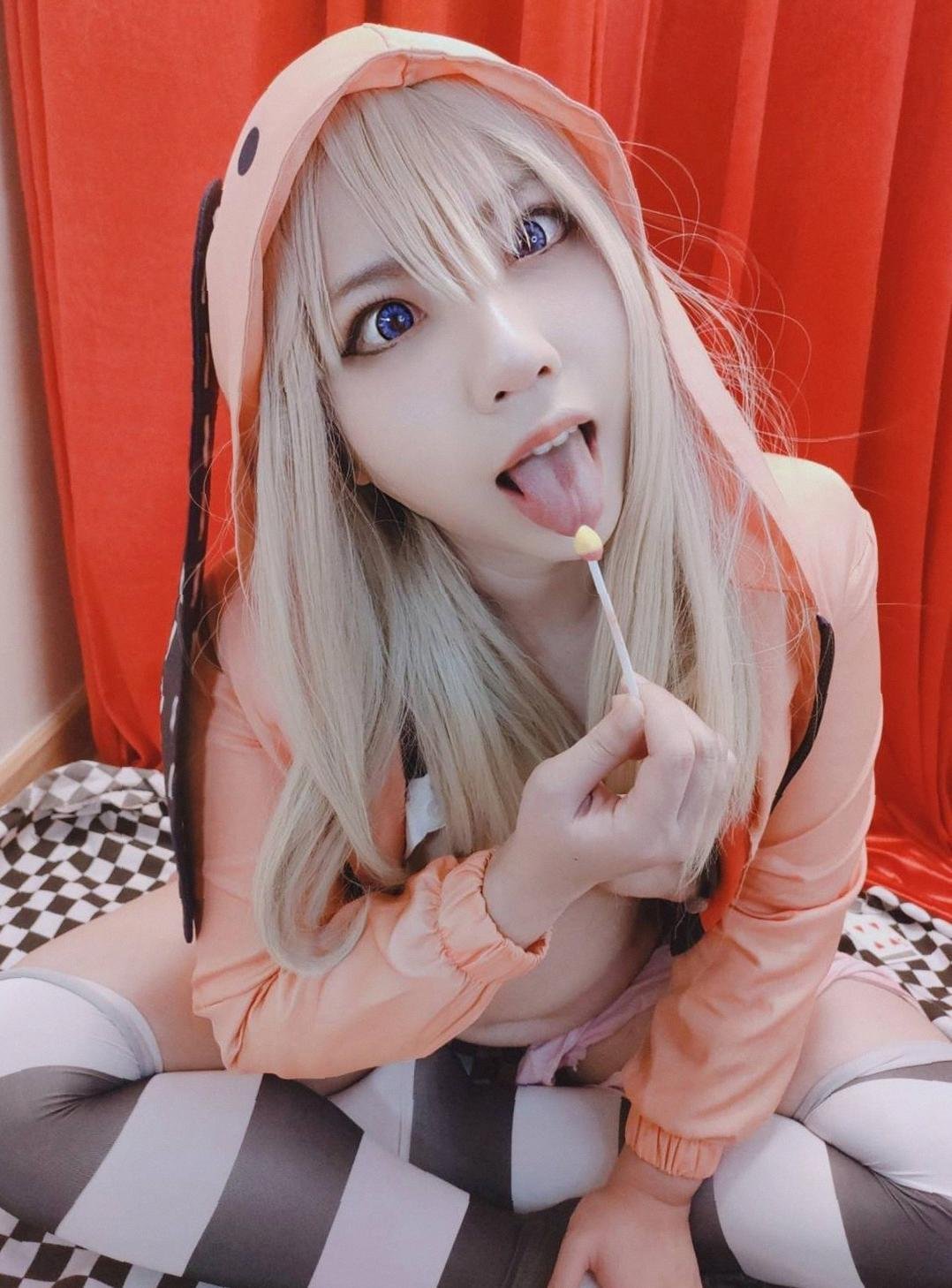 Desidero ardentemente che qualcuno apprezzi il fatto di vedermi oggi 2