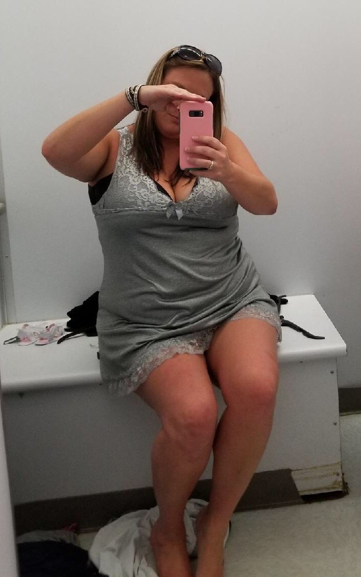 Hot bbw big tut hussy 7