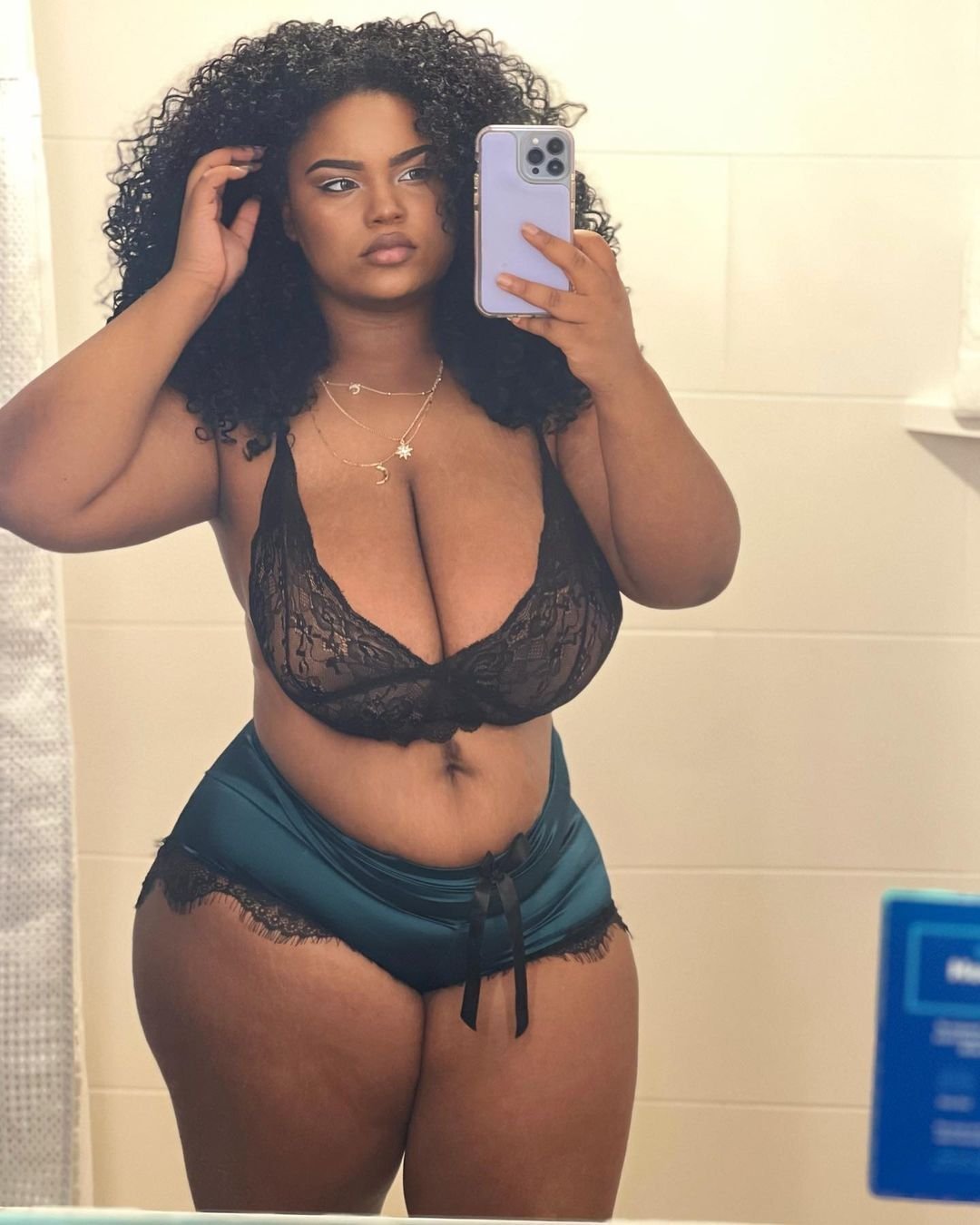 Büyük baştankara abanoz eski gösterdi 3