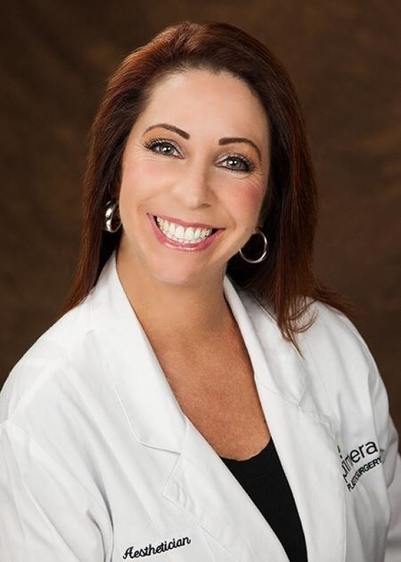 La MILF mature est exhibitionniste 21