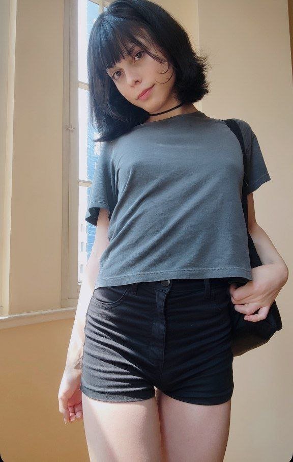 Novinha trans perfeita 4