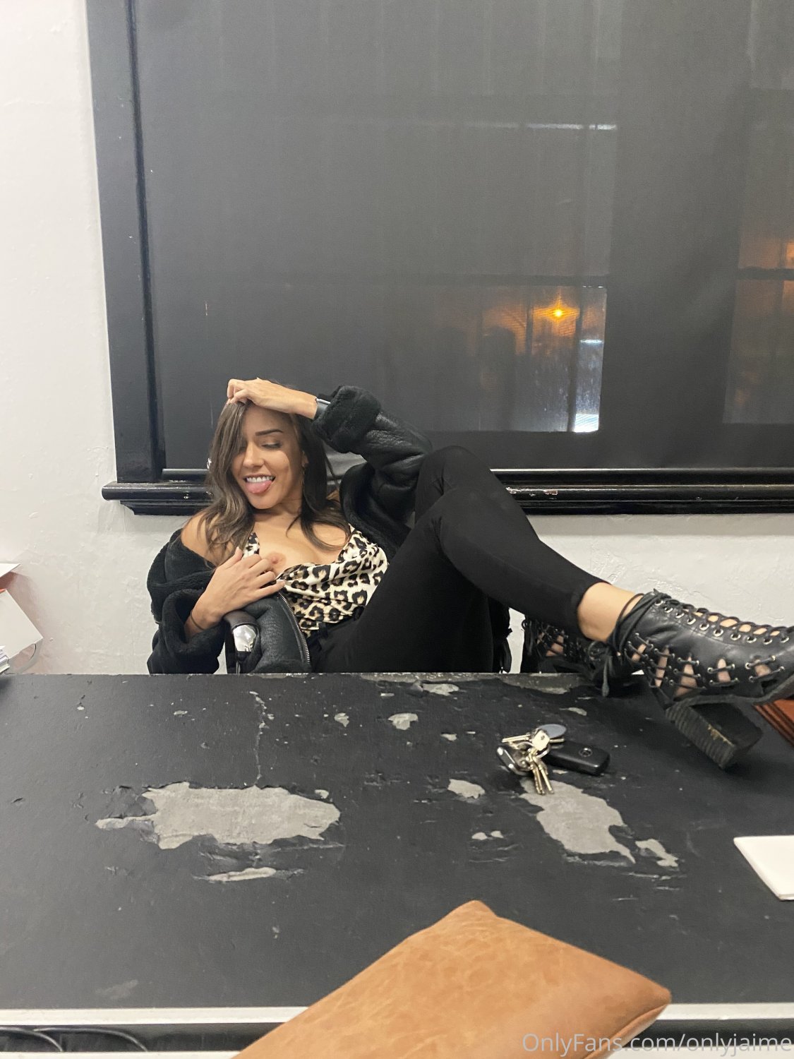 Mature Babe J Laycock Craves That Deep Satisfaction 19