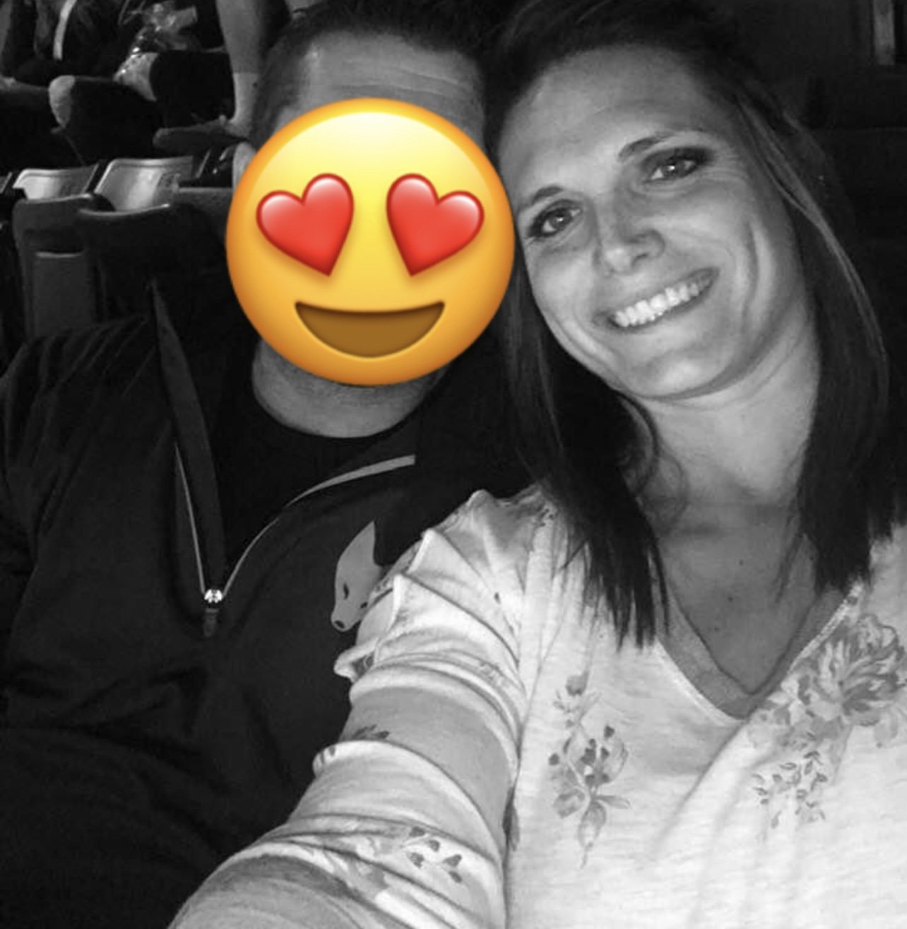 Drunk Wife Gets Wild at the Club While Hubby’s Away 18