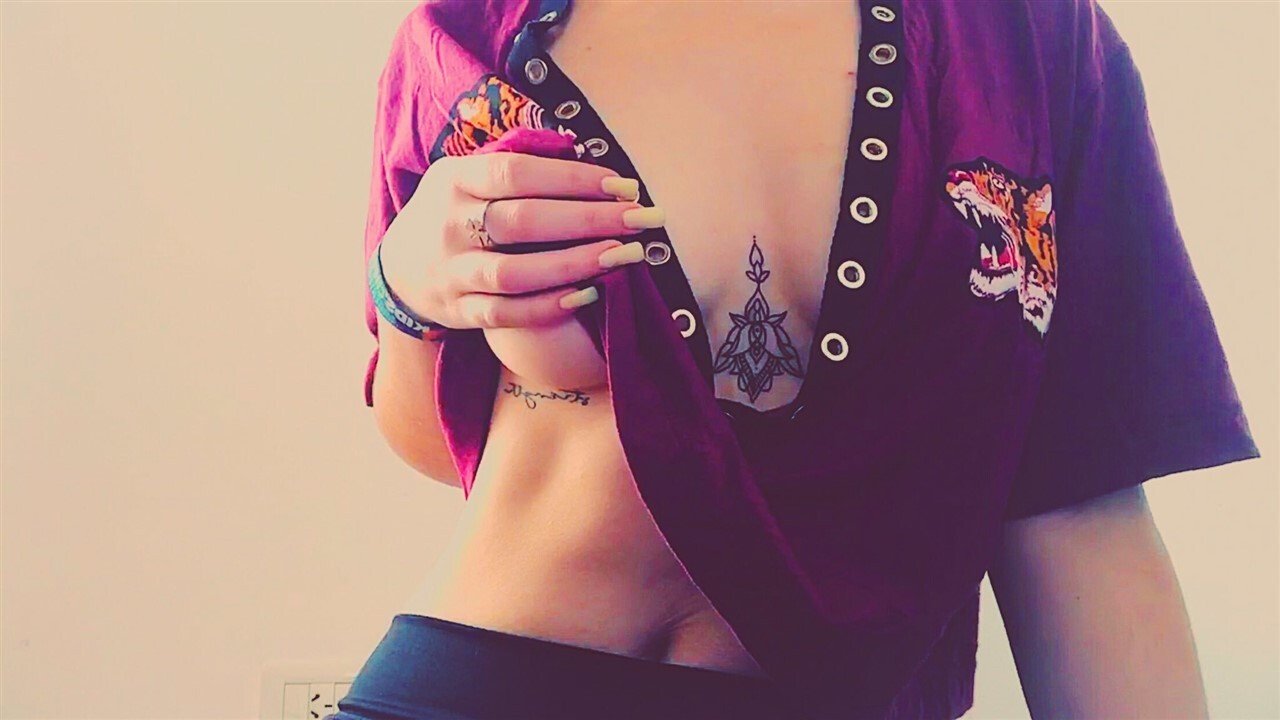 アルゼンチンのヴィッキーとのアナルパッション—クイーンのようにライド 6