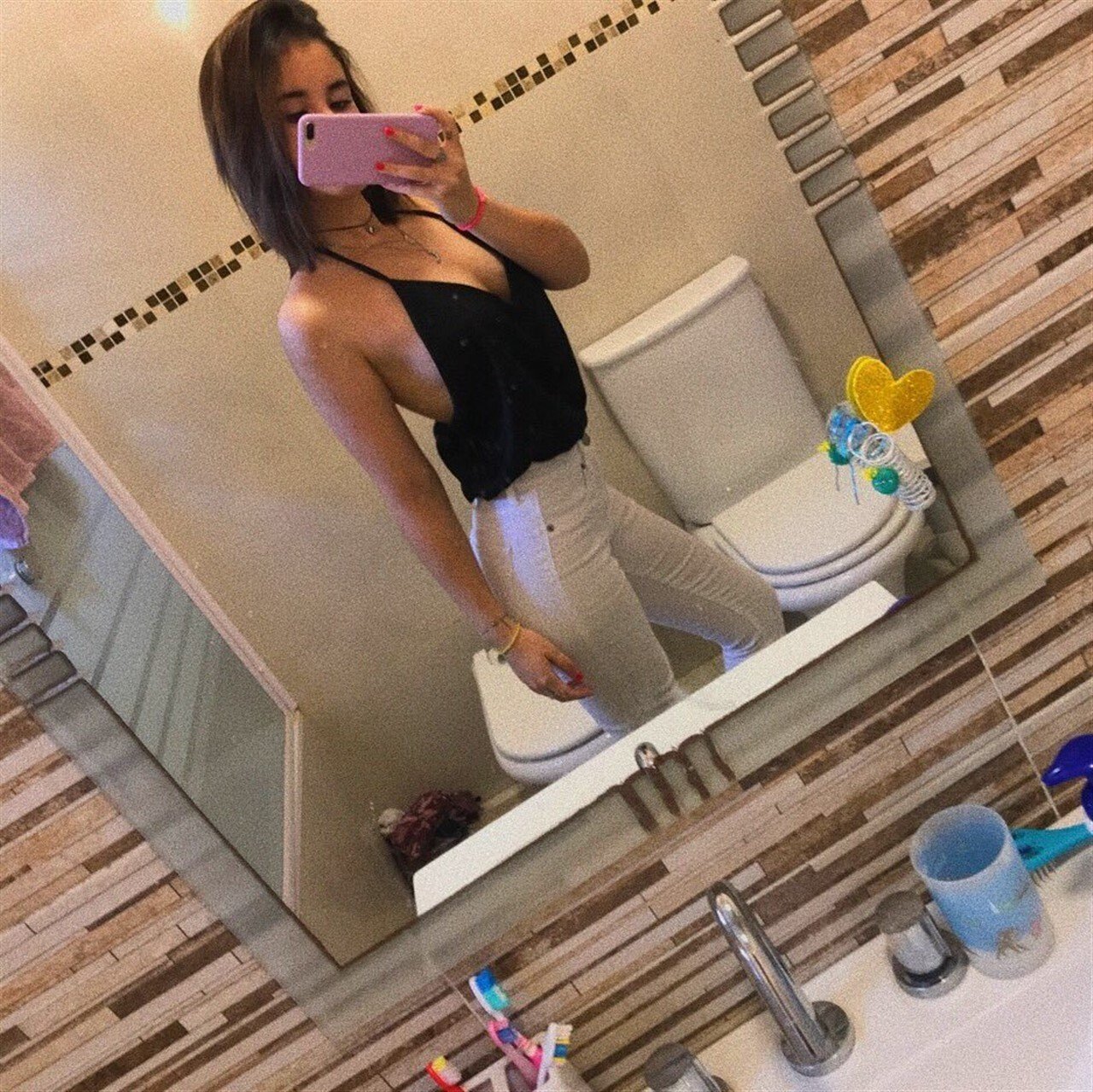 アルゼンチンのヴィッキーとのアナルパッション—クイーンのようにライド 48