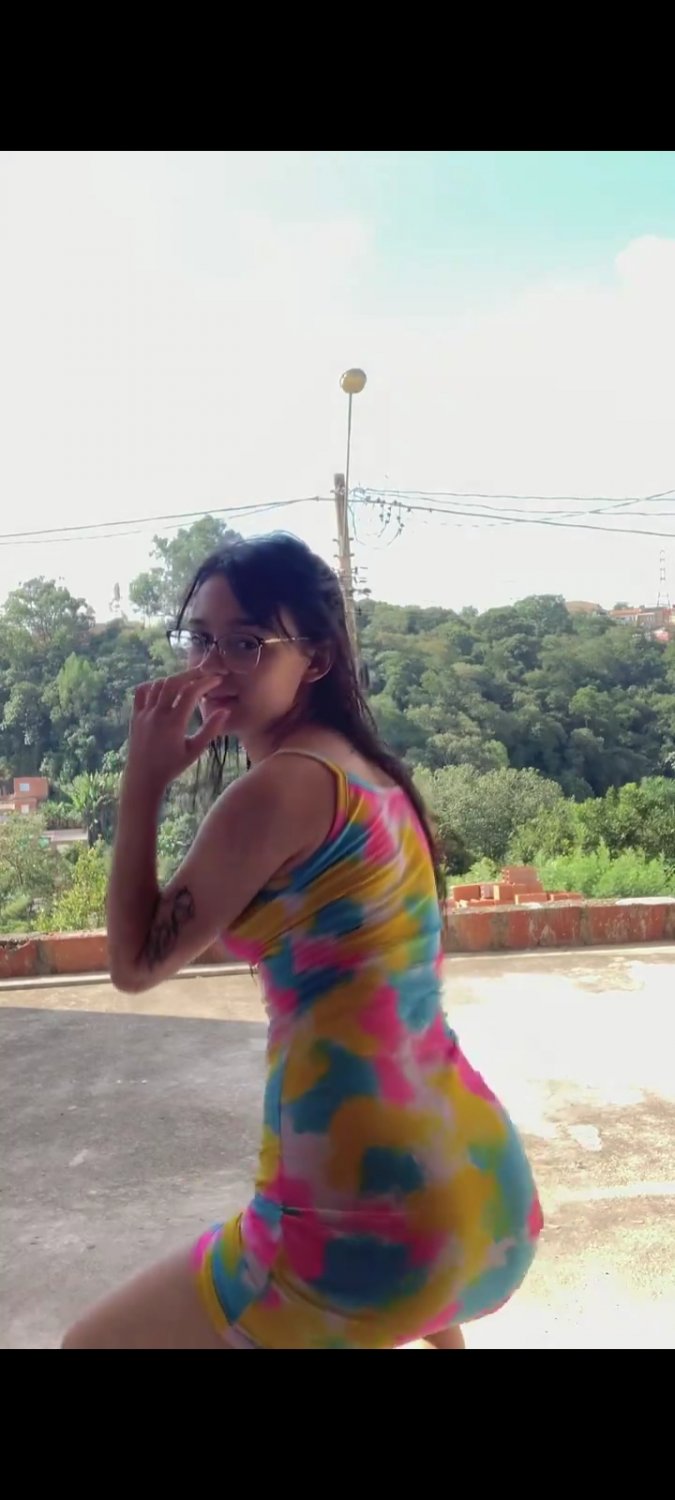 Jeśli jesteś zainteresowany ich nową zawartością, skontaktuj się z nami 2