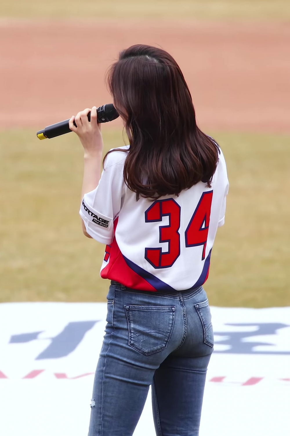 K-Pop Cuties Ride Thighs in Secret Fan Fantasies 19