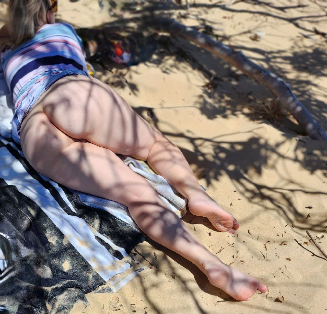 Hot Aussie MILF Flaunts Her Bikini Body and Creamy Pussy 23