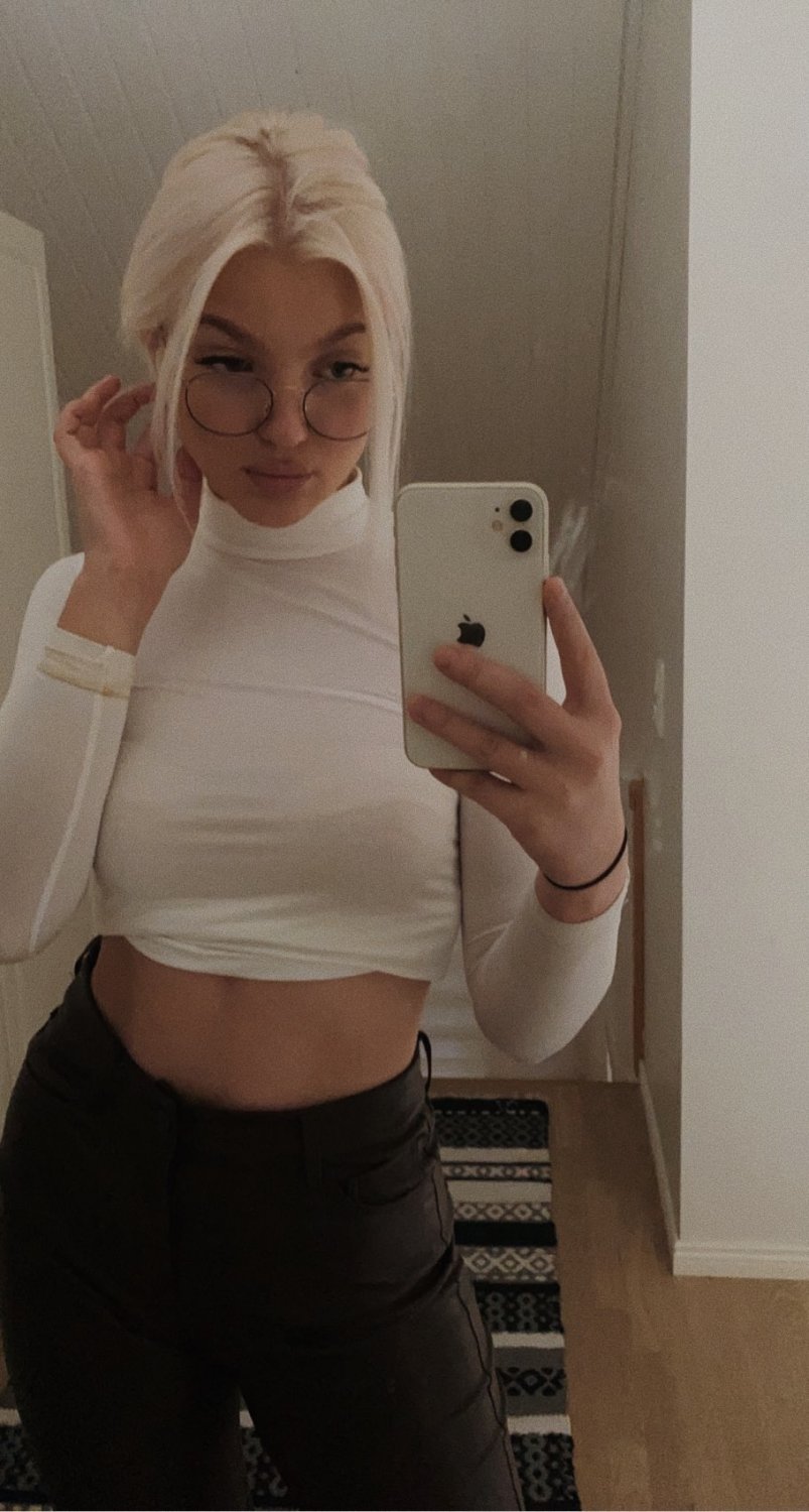 Matleena, la deliziosa gnocca finlandese del fitness 5