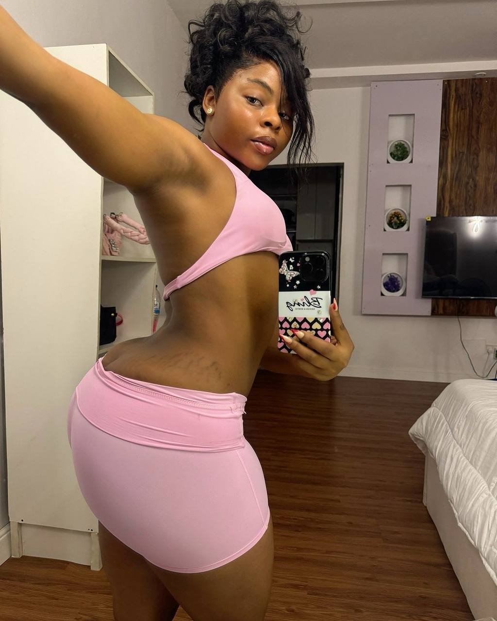 -5807902425921734180_121 2