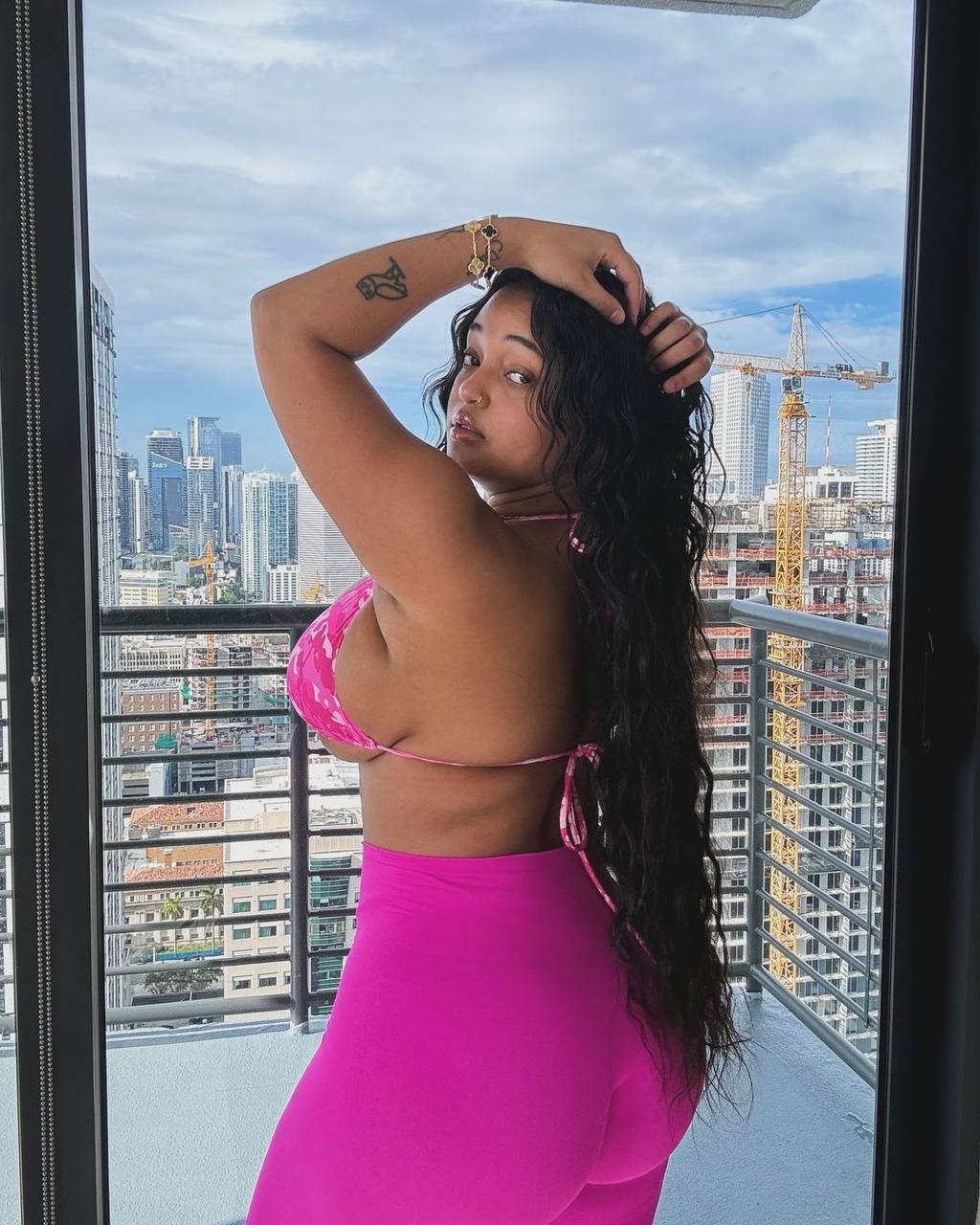 -6046458494523130419_121 2