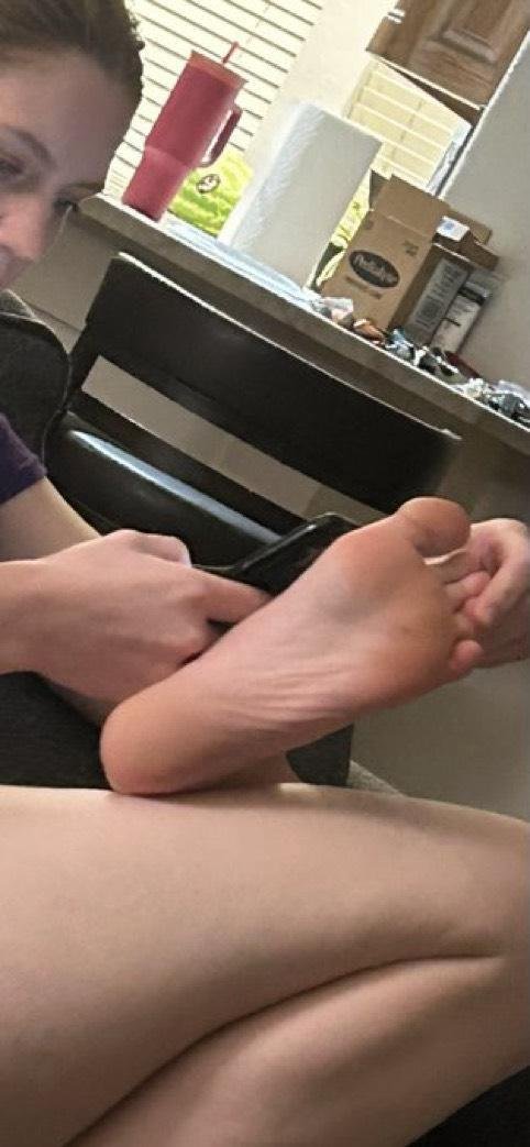 Playgirl Füße / Sohlen Creepshots 5