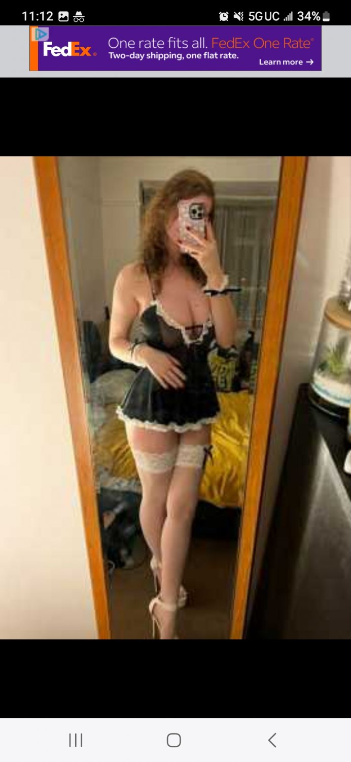 È un'ex fidanzata intima che fa ciò per cui è stata creata. 3