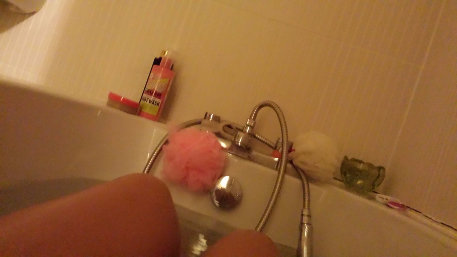 セリナの34HHブロンドMILFチットがピュアヘブン 12