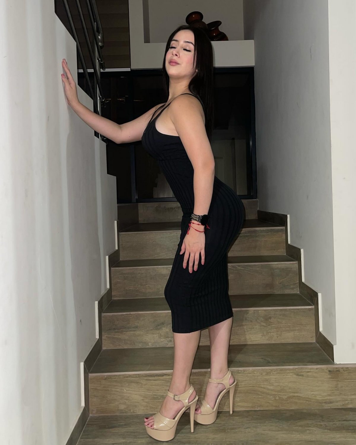 MishelorellaNat teases with every move 17