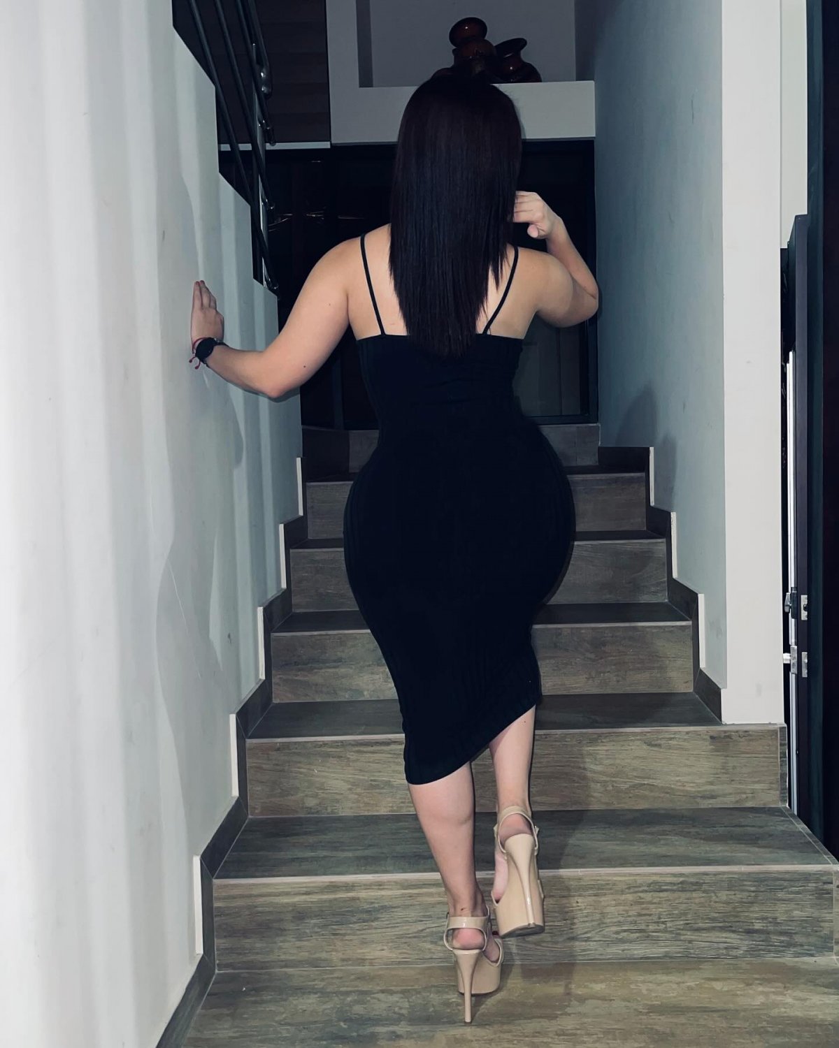 MishelorellaNat teases with every move 21