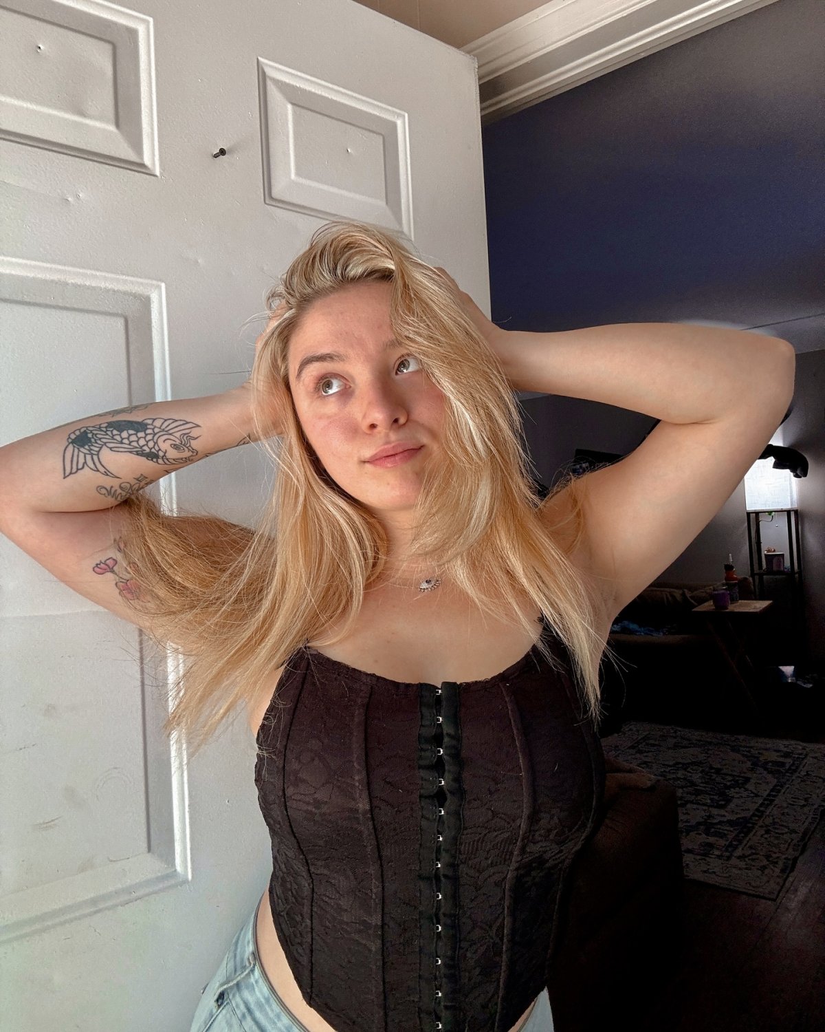 Ujawnienie #285: SAHM daje ci swoje stopy (bez nagości) 1