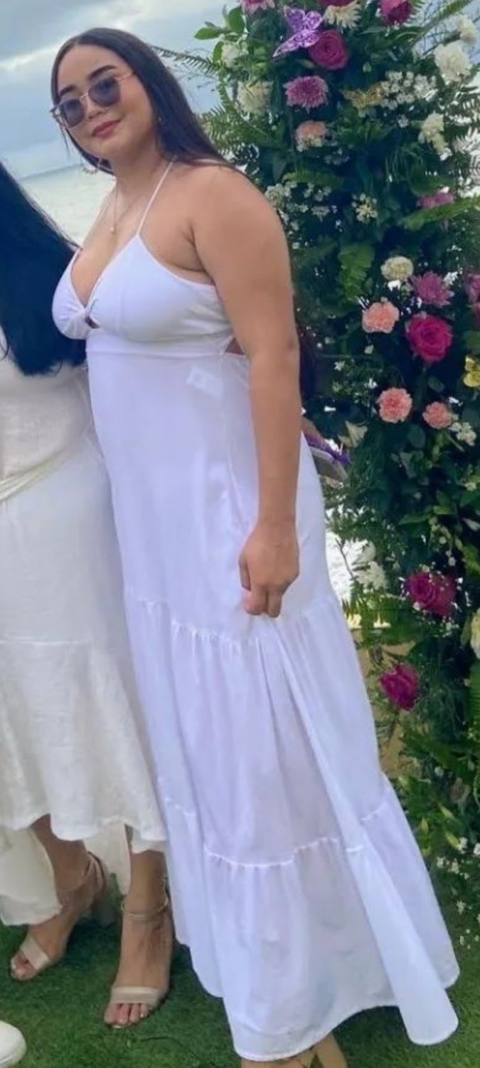 Big-titted Tetona babe flaunts her curves like a goddess 12