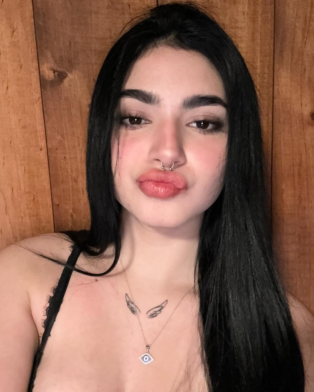 Lusty Latina stuns in a tight dress, ready to play 28