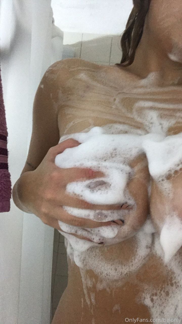 Lingerie Bombshell With Juicy Tits Struts Her Stuff 30