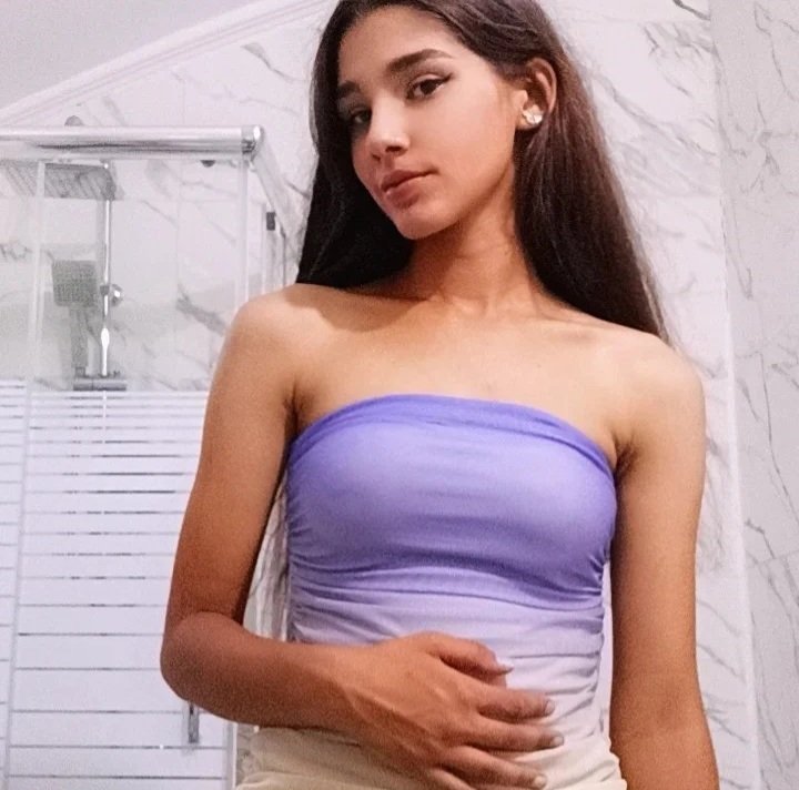 セフィカデミルツィがホットソロプレイでスポットライト 1