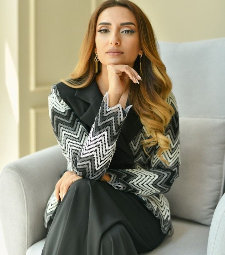 Deliziosa pedicure glamour per i piedi Mrs. 4