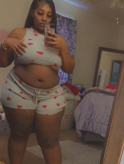 Inky Cheekzz Twerks That Booty Like a Dream 13