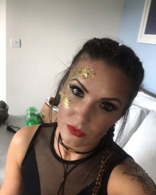 Kik Mama 18