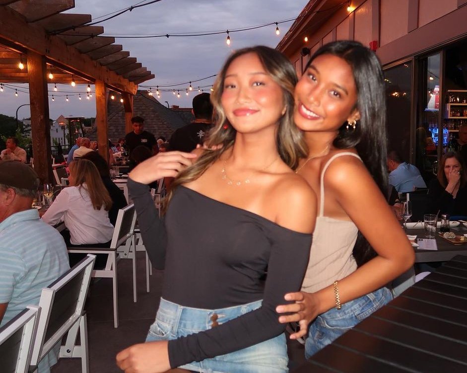 Saftige chinesische College-Schwesternschaftsmitglieder 7