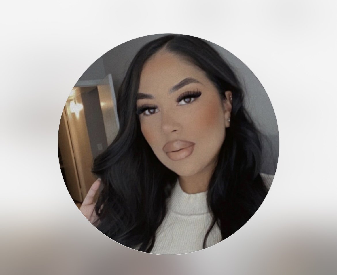 Jovem latina vilã sumarenta 4