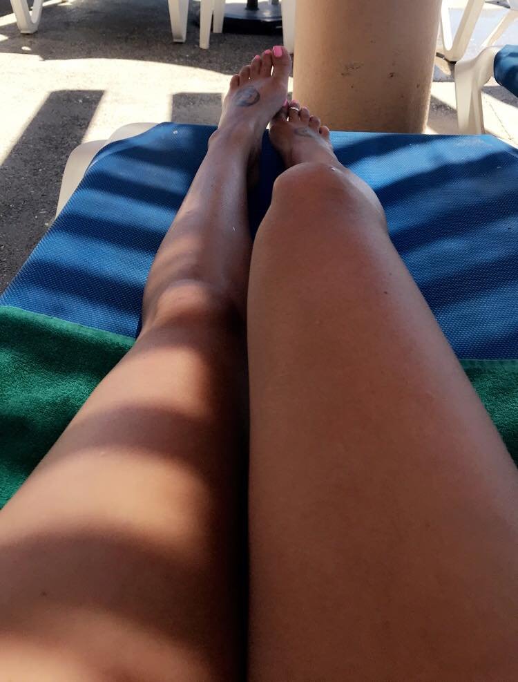 milf legs 9