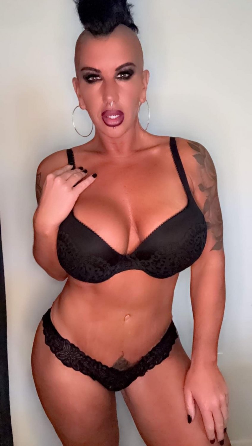 Mohawk MILF With Big Tits Takes Control 17