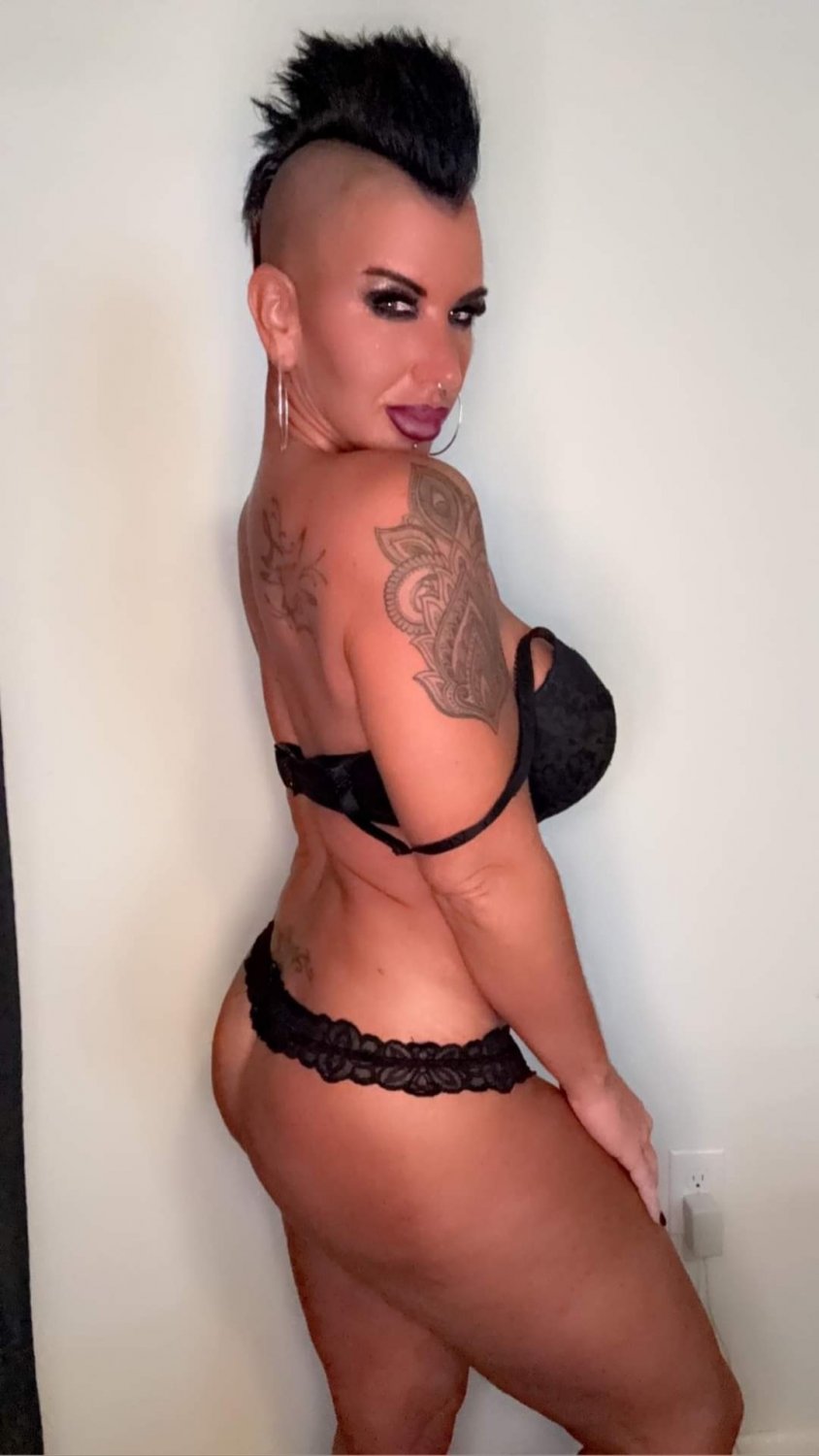 Mohawk MILF With Big Tits Takes Control 18