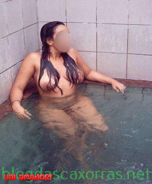 Peito, bunda e cerveja II 4