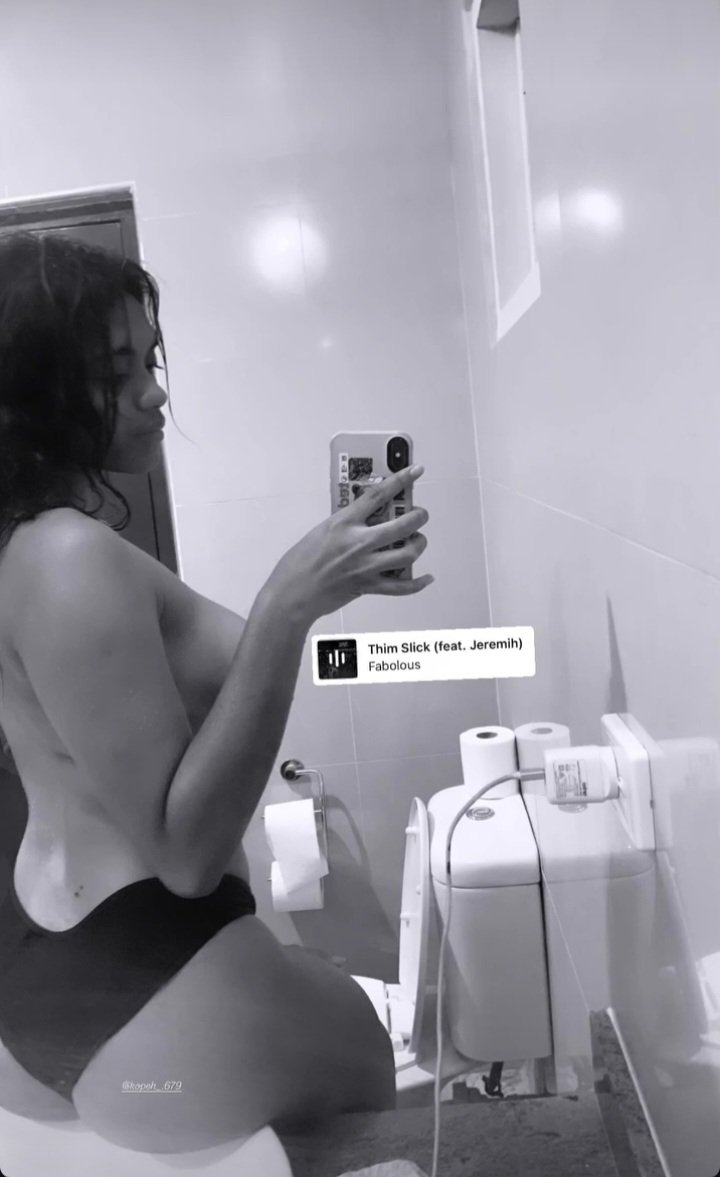 Exotic Latina Girl From Fiji Teases With Natural Beauty 2